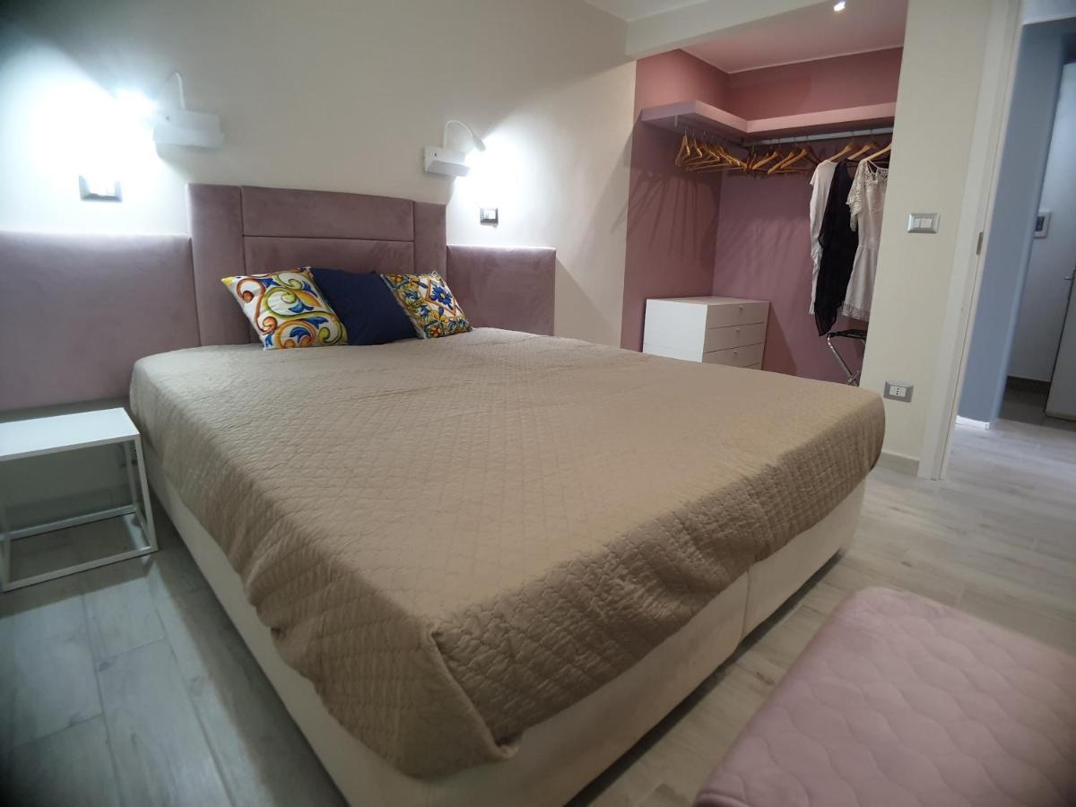 Stella-Guesthouse Solarino Dış mekan fotoğraf