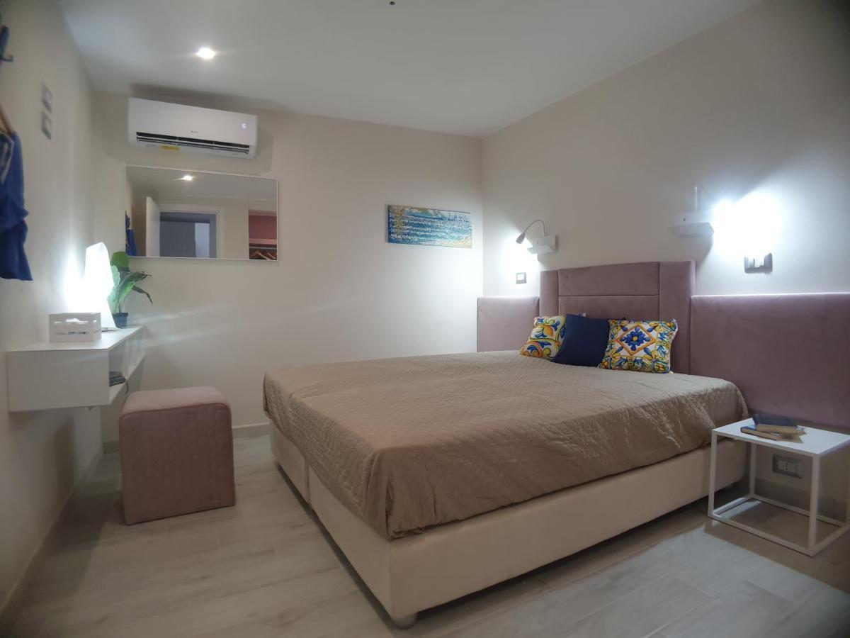 Stella-Guesthouse Solarino Dış mekan fotoğraf