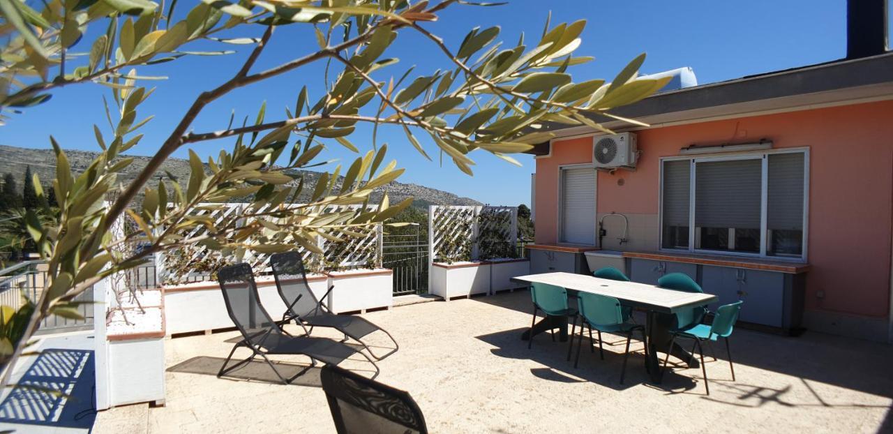 Stella-Guesthouse Solarino Dış mekan fotoğraf